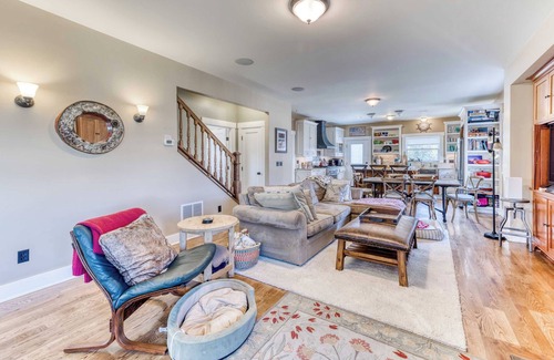 Cannon Beach House | Spacious Cannon Beach Home, Game Room, Fenced Backyard, Half Block to Beach!