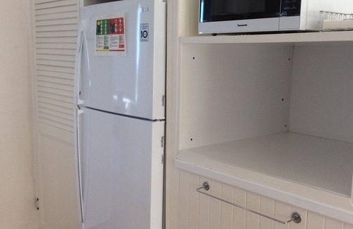 Lakes Entrance House | Spacious, comfortable, family home. Great views, pets ok, free wifi