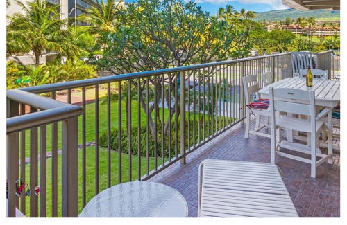 Kaanapali Condo | Spacious Corner Location with Wrap Around Lanai -BEST VALUE!