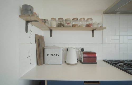 Marhamchurch House | Spacious Cornish Cottage with a Modern Twist, Near Bude, Short Drive to Beach