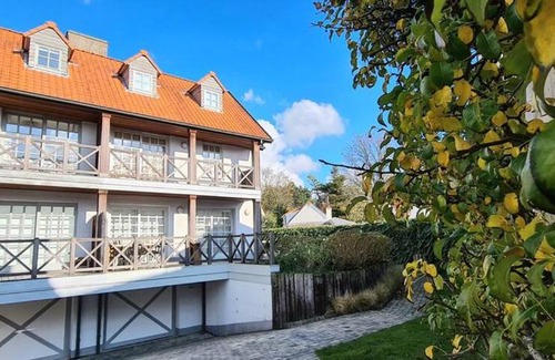 Knokke-Heist House | Spacious couples villa 4 bedroom with garden near the center of Knokke