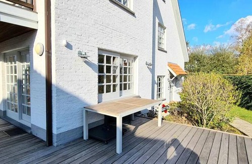 Knokke-Heist House | Spacious couples villa 4 bedroom with garden near the center of Knokke