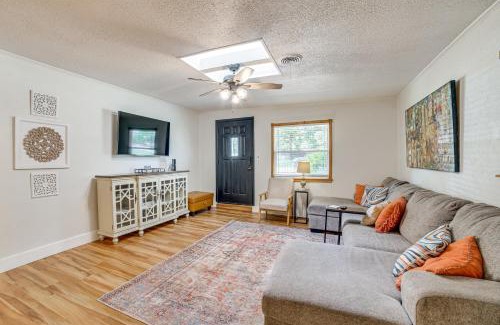Gun Barrel City House | Spacious Deck Waterfront Home in Gun Barrel City!