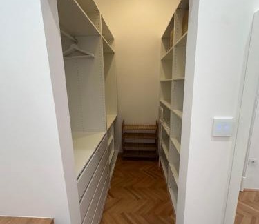 Maribor Apartment | Spacious Designer Apartment in heart of the town
