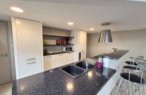 Grosbreuil House | Spacious duplex house in Grosbreuil