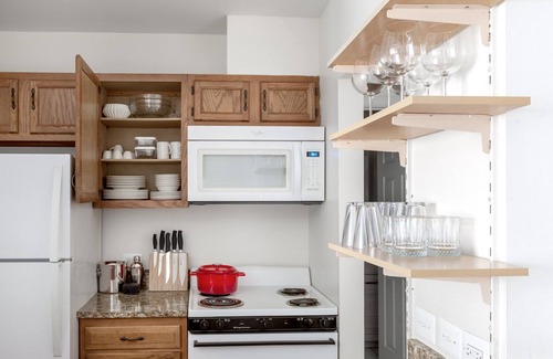 Adams Morgan Apartment | Spacious Dupont Circle 2BR nr. U Street & Glen's Market, by Blueground