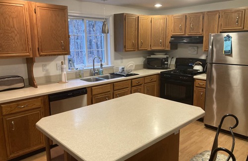 Eastham House | Spacious Eastham Getaway-5 minutes from Beach