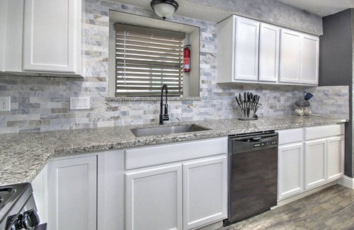 Meadows Place House | Spacious Family-Friendly 3BR Home w/Yard Near Richmond & Rosenberg