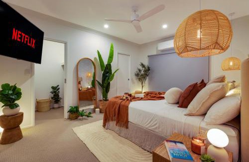Trinity Park House | Spacious Family Fun with SUV Hire, Games, Full Kitchen