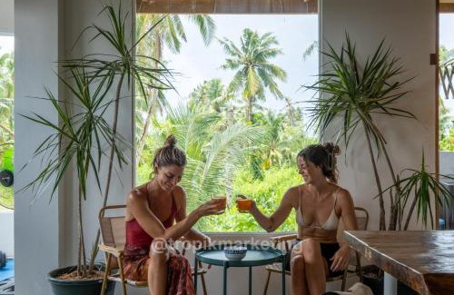 Catangnan Apartment | Spacious Family Home in General Luna Center with Wi-Fi, AC and Generator