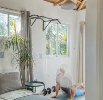 Catangnan Apartment | Spacious Family Home in General Luna Center with Wi-Fi, AC and Generator