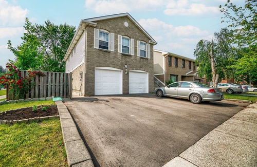 Brampton House | Spacious family-sized unit in the heart of Brampton
