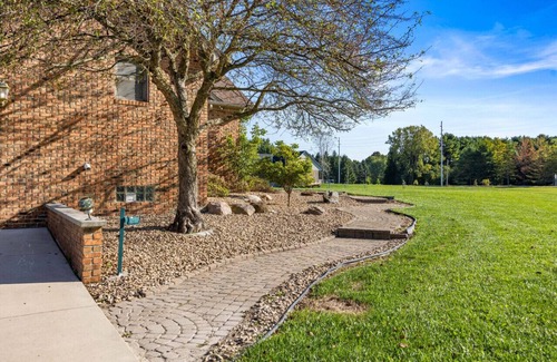 Casco House | Spacious Farmhouse with Hot Tub near Richmond MI