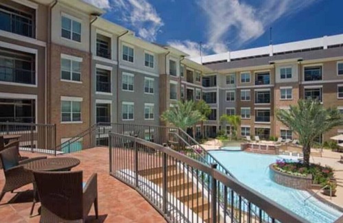 Texas Medical Center Apartment | Spacious Furnished Apartment by NRG Stadium