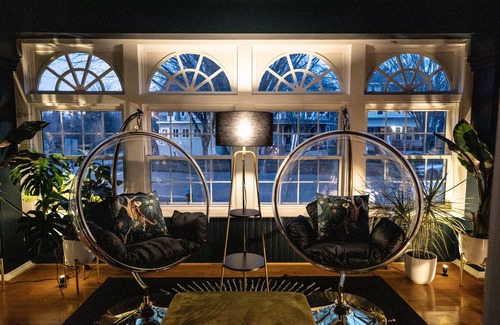 Buffalo House | Spacious! Game rm, Jungle rm, Bubble Chairs, Vinyl's, Patio, & Grill!