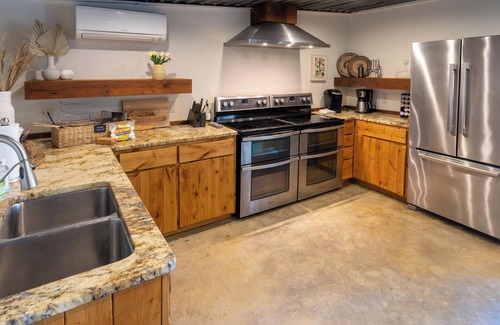 Wimberley House | Spacious Hill Country Getaway on 10 acres with Refreshing Pool - sleeps 20+