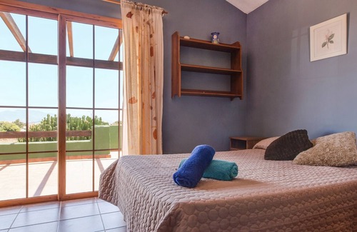 Casillas de Morales House | Spacious Holiday Home “Casa Luis” with Wi-Fi, Pool, Garden