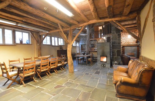 Wellerlooi House | Spacious Holiday Home in Wellerlooi with Private Garden