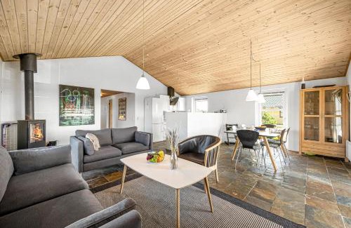 Nørre Lyngvig House | Spacious Holiday Home, Located Close To The North Sea, Halfway Between Hvide Sande And Søndervig, With A Spa And Sauna