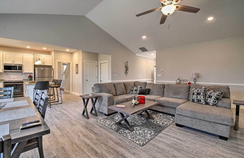 Cape Charles House | Spacious Home < 1 Mi to Kiptopeke State Park!