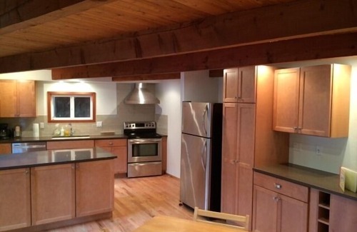 Manzanita House | Spacious Home & A Half-Block from the Beach.