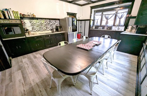 Evansville House | Spacious Home close to Downtown