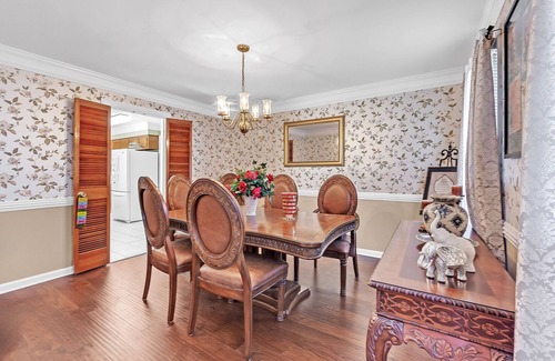 Cordova House | Spacious Home in Cordova - Ideal for Work, Family, or Relaxing near Shelby Farms