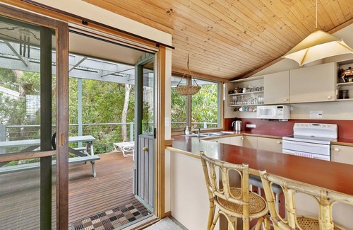 Surf Coast House | Spacious Home in Point Roadknight