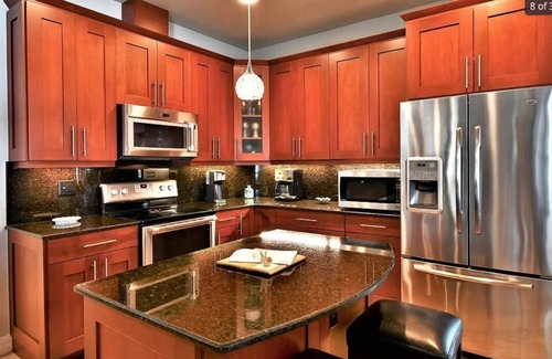 Caloosahatchee House | Spacious home with heated pool, and modern amenities.
