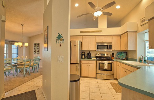 South Venice House | Spacious home with heated pool in South Venice. 8 min to the beach!