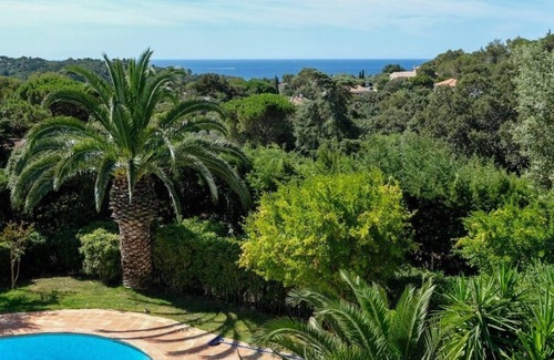 La Croix-Valmer Villa | Spacious House Rental La Croix-Valmer