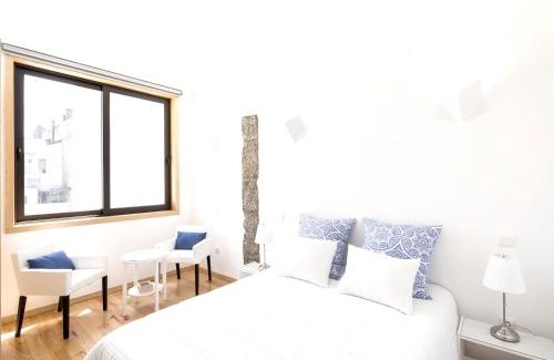 Paranhos House | Spacious House in Porto + Garden