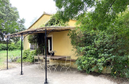 Gignac House | Spacious house in the heart of nature for a relaxing stay 300 m from the river.