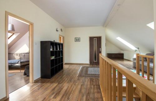 Czernichow Villa | Spacious house in the rural suburbs of Krakow