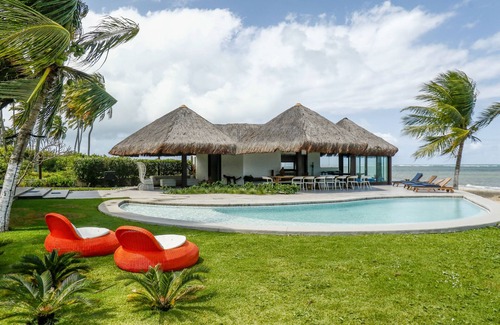 Tamandare House | Spacious house located on one of the most beautiful beaches on the coast of Pernambuco