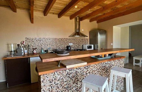Poggio-dʼOletta House | Spacious house with exceptional sea and vineyard views