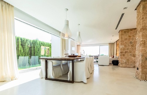 Binz House | Spacious house with a garden and close to the beach