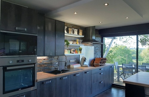 Urt House | Spacious House with Garden, Pool, and Panoramic View near Bayonne Beaches