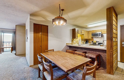Historic District Condo | Spacious, in-town condo with balcony, pools, hot tub, tennis - walk to lifts