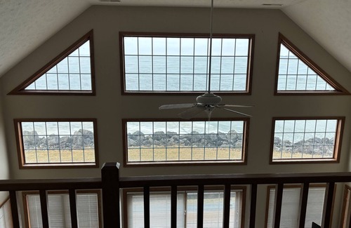 St. Marys House | 🌕🌖🌗🌘🌑Spacious Lakeside retreat with once in a lifetime Solar Eclipse views