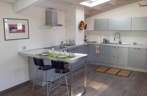 Maccagno Apartment | Spacious, light-flooded 2-room apartment with balcony & beautiful lake view