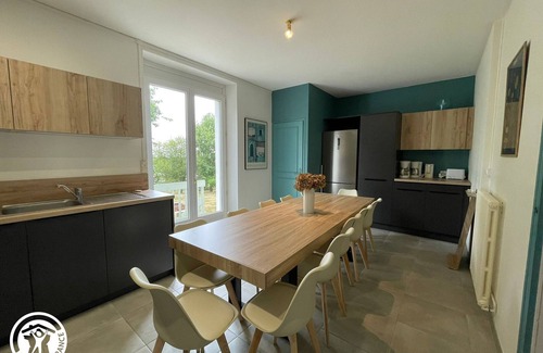 Cheffois Cottage | Spacious lodging near Puy du Fou