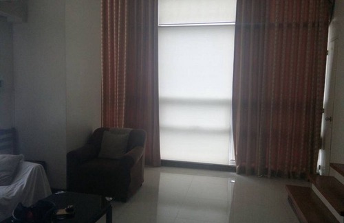 Capitol Site Apartment | Spacious loft type condo unit