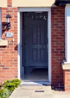 Preston House | Spacious Luxurious Serviced Accommodation 7