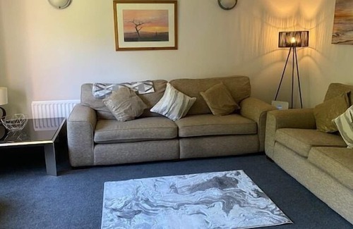 South Galson Apartment | Spacious, luxury 2 bedroom deluxe en-suite apartment.