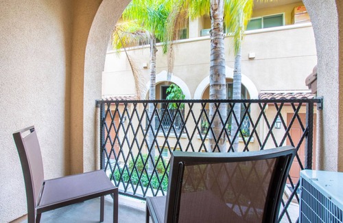 Milpitas House | Spacious Milpitas 3BR w/Pool, Balcony & A/C, nr Mall, by Blueground