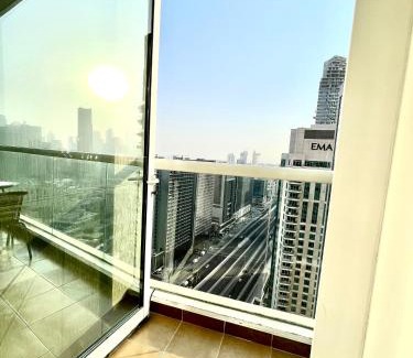 Al Quoz Apartment | Spacious Modern High Floor Independent Studio Downtown