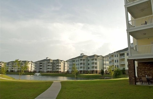 Central Myrtle Beach Villa | Spacious Myrtlewood Villa Condo