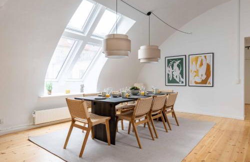 Norrebro Apartment | Spacious Nørrebro Stay for Groups & Families