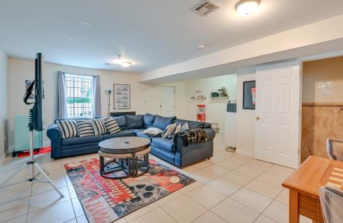 Newark House | Spacious Newark Duplex in Walkable Location!